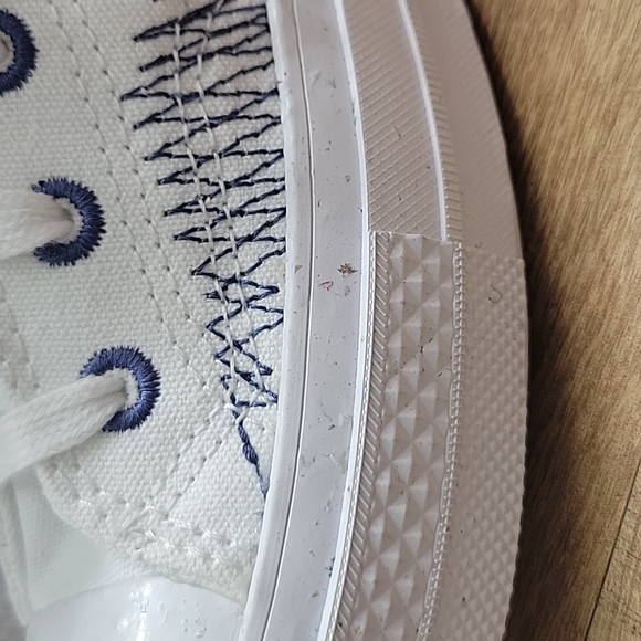 Converse High Top Brand new. - Picture 4 of 12